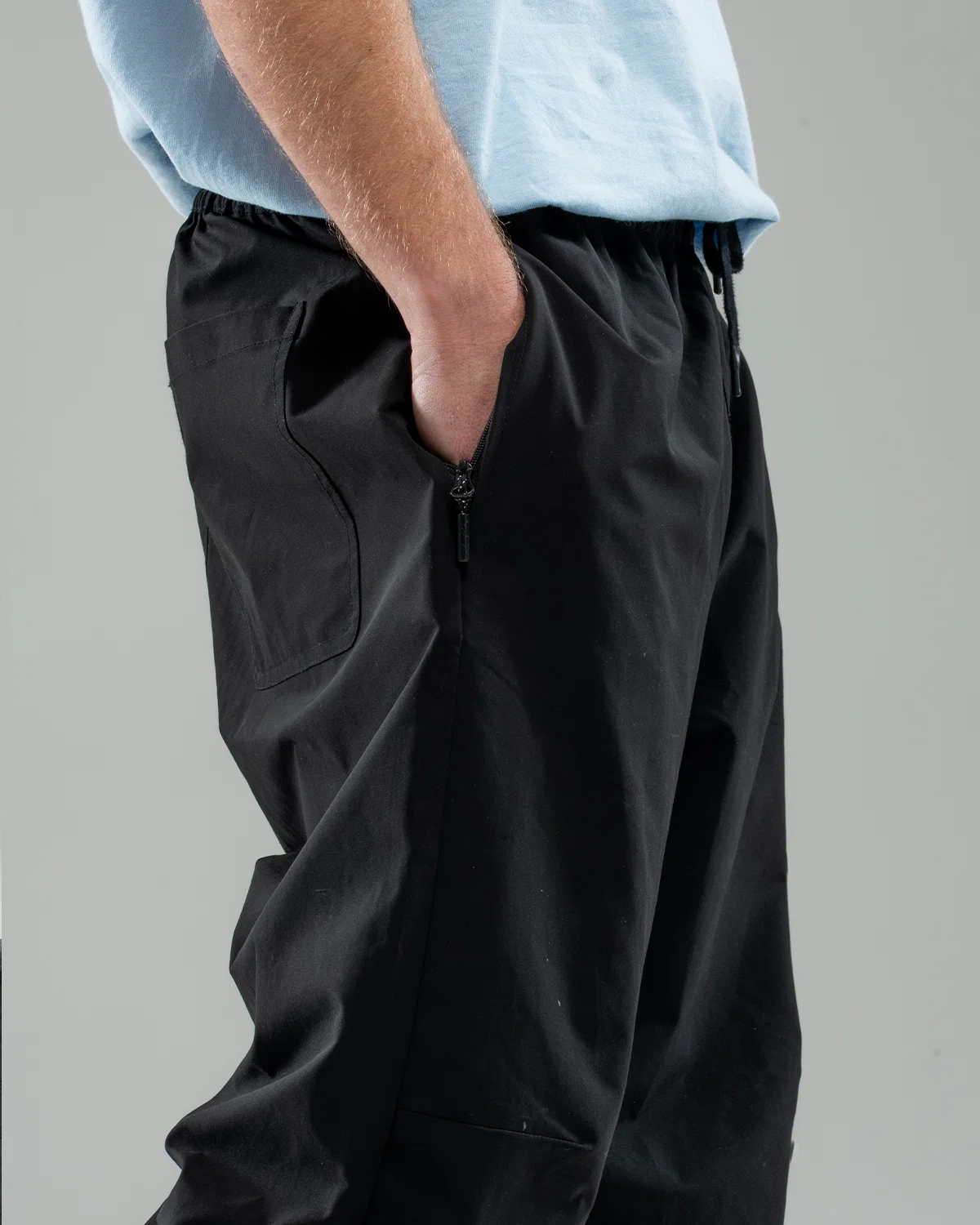 TECH JOGGERS - Image 10